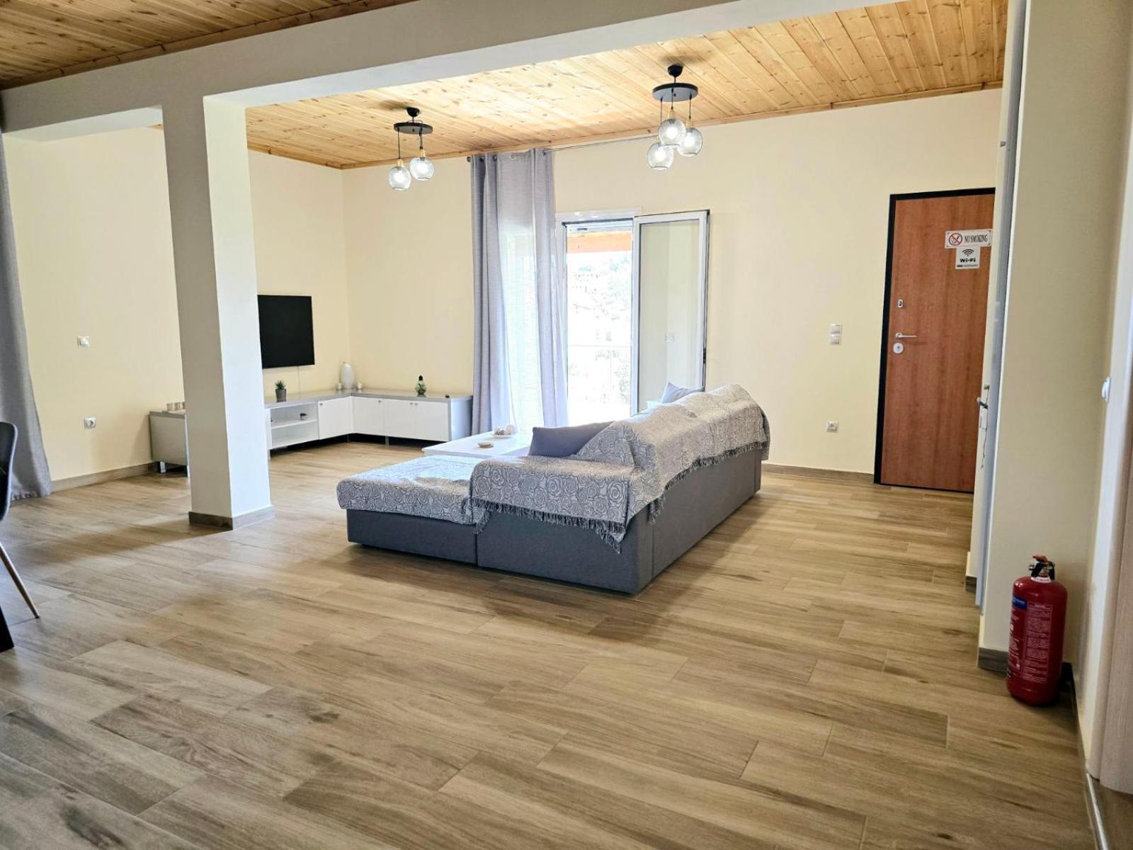 Philoxenia Guest House Himare Exteriör bild